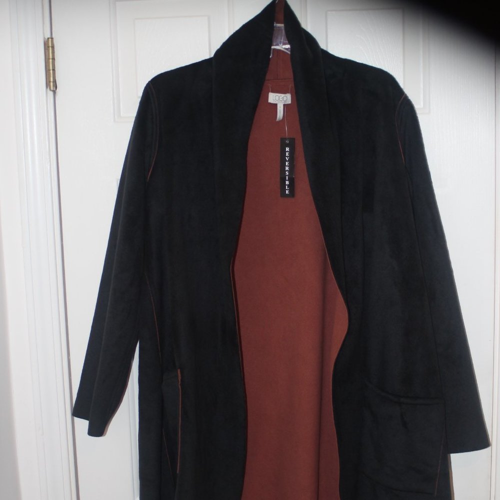 NWT. LOGO (Lori Goldstein) Reversible Long Soft Fleece Coat